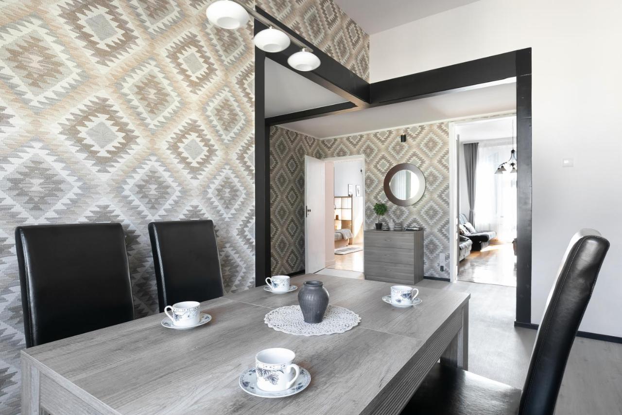 Large Next To Main Station - 85 M2 Apartment Krakau